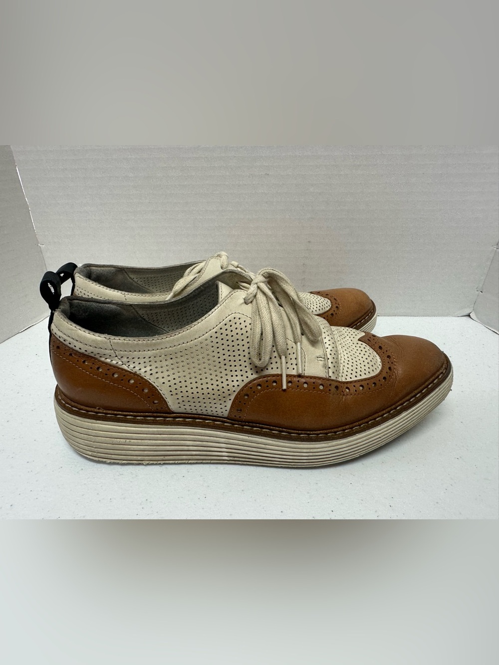 Cole Haan OriginalGrand Platform Wingtip Oxfords Pecan Ivory 9.5B Leather